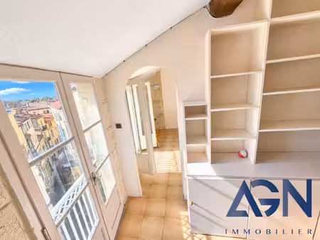 à vendre : appartement t2 de 37 317m² en centre historique a m