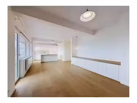 appartement à louer à rue des ménapiens 31 etterbeek (vbe84148)