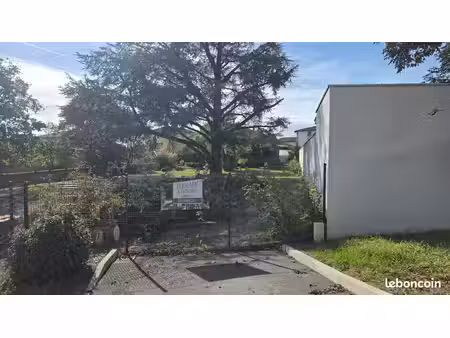 vente terrain constructible 700m2