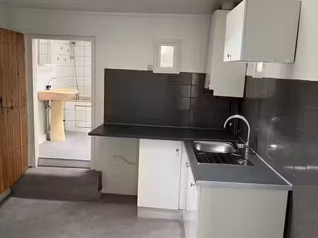 à louer riom t2 duplex