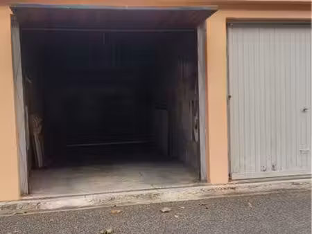 garage / box frejus plage