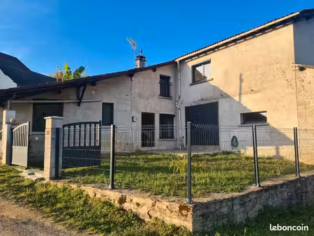 maison a louer a proximité de andros