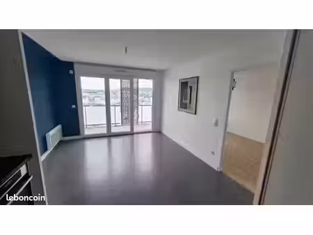 appartement 2 pièces 40m2 refait à neuf