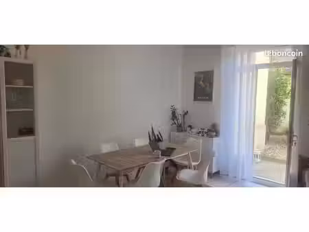 maison 3 pièces 80 m²