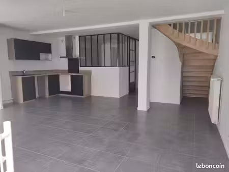 maison 4 pièces 103 m²