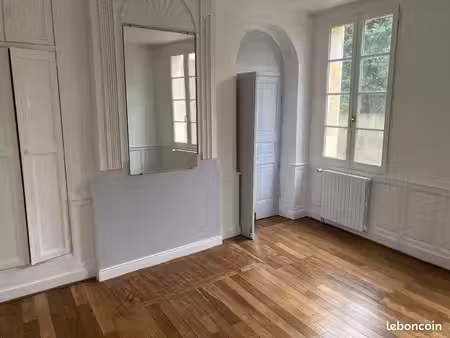 t2 rez de chaussée barbezieux
