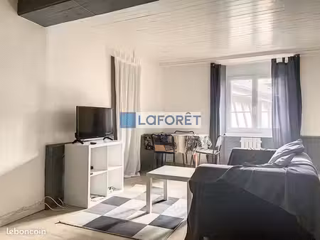 studio 1 pièce 36 m²