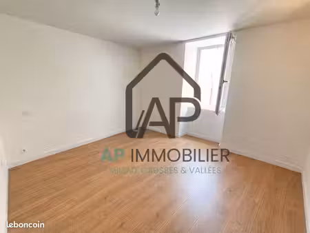 millau - appartement t1 meublé - 28 87 m²