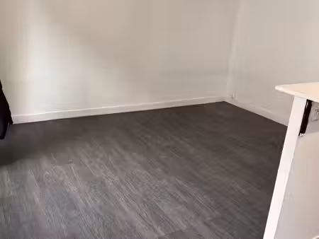 studio à louer 600
