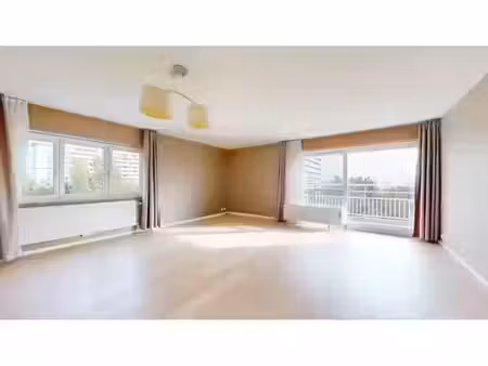 appartement à louer à rue théodore de cuyper 125 woluwe-saint-lambert (vbe84160)