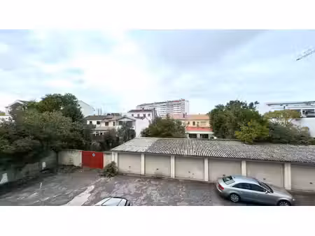 a louer appartement t3 de 67 m2 - bordeaux quartier chartrons
