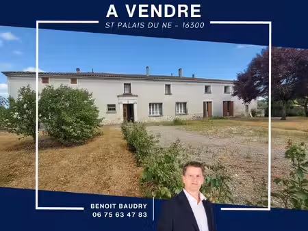 ancienne propriété viticole avec maison à renover- 7 chambres