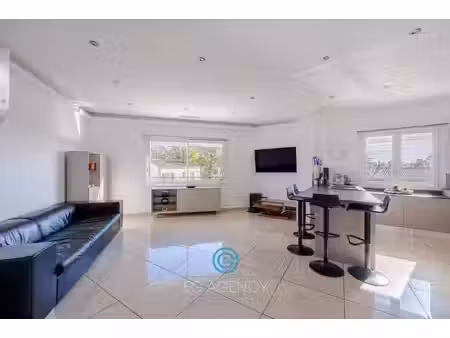 marseille 13012 – appartement 4 pièces de 80 m²  plein sud 