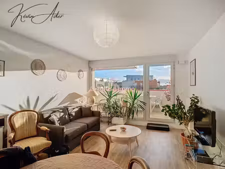 appartement meublé 3 pièces de 61 m2