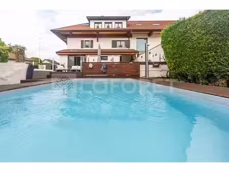 agence immobiliere laforet - 'galanthus' - maison de 136 27m² - terrain de 659m² - garages