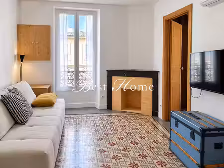 location meublée appartement 3 pièces 66 m² à nimes (30000)  965 €
