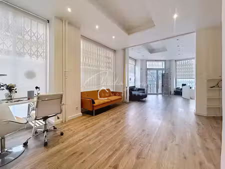 appartement t3 a fort potentiel avec local commercial possible ( usage mixte )