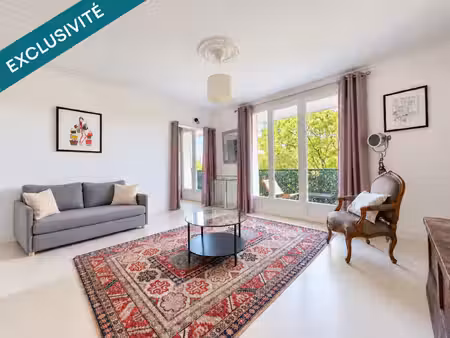 appartement rénové avec balcon  vue dégagée et cadre verdoyant