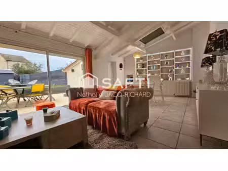 maison rénovée de 146m² avec jardin et double garage - bergerac