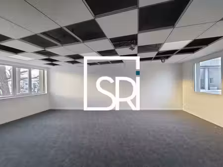 location bureaux clermont ferrand 63000 175m²