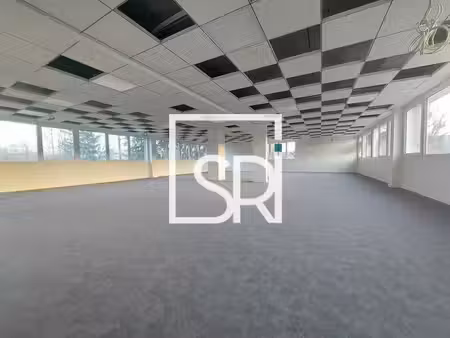 location bureaux clermont ferrand 63000 419m²