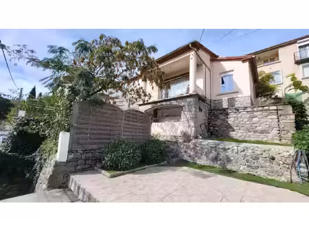 maison de ville avec jardin et garage