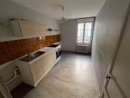 location appartement 2 pièces à alençon centre - montsort (61000) : à louer 2 pièces / 38m