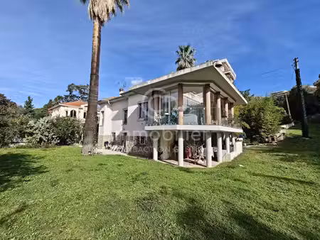 villa individuelle 175.57 m² sud-est terrain 1911m²