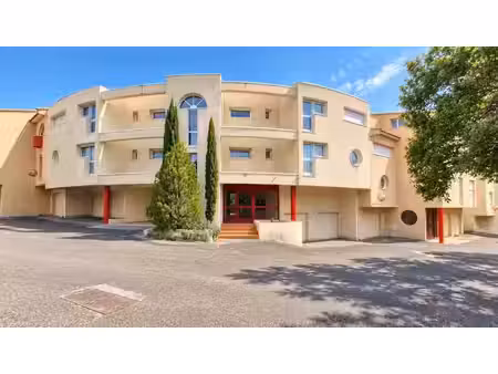 vente duplex 5 pièces 114 m² à villeneuve-les-avignon (30400)  325 000 €