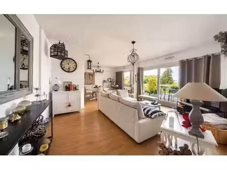 appartement mâcon 85.67 m² t-3 à vendre  182 000 €