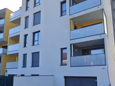 location appartement 3 pièces 59m² venissieux 69200