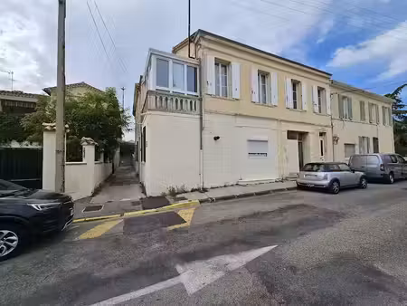vente appartement 2 pièces 47 m² à toulon (83000)  88 000 €