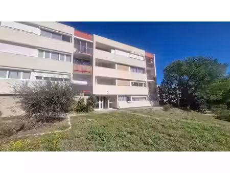 vente appartement 2 pièces 45.5 m² à villeneuve-les-avignon (30400)  99 000 €