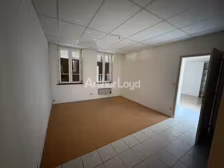 location bureaux dormans 51700 84m²