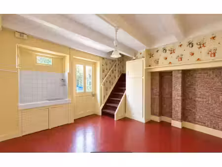 maison dole m² t-2 à vendre  70 000 €