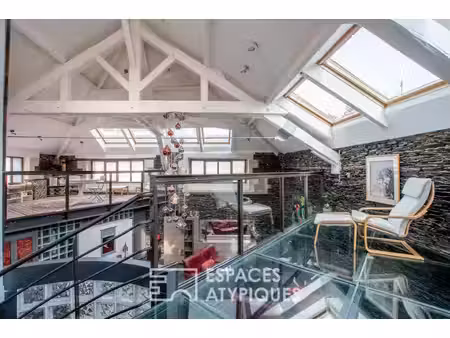 appartement loft sous puits de lumière en hypercentre à angers - 200 m2 - 527000 €