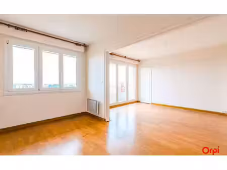 appartement reims 76.63 m² t-4 à vendre  181 900 €