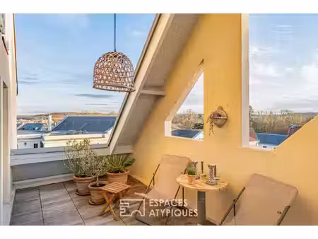 triplex d'exception avec terrasse en dernier étage à versailles - 150 m2 - 1240000 €