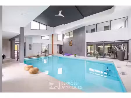 house cruise design format xxl à bourgbarre - 500 m2 - 1579000 €