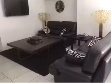 location maison 3 pièces 75 m² à aix-en-provence (13090)  1 300 €