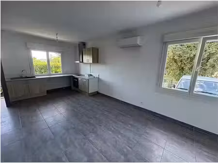 location maison 4 pièces 73 m² à saint-privat-des-vieux (30340)  860 €