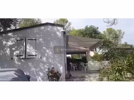 vente terrain 200 m2 à fréjus