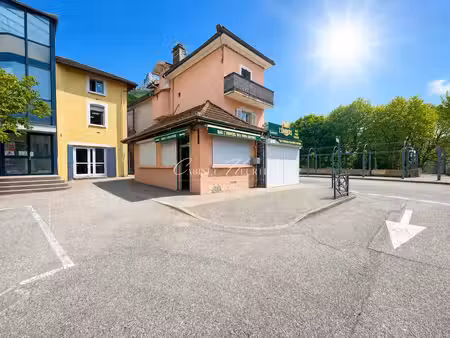 location local commercial 63m2 voreppe 38340 - 700 € - surface privée