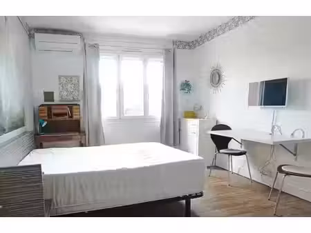location locaux professionnels 1 pièce 70 m² à grenoble (38000)  495 €