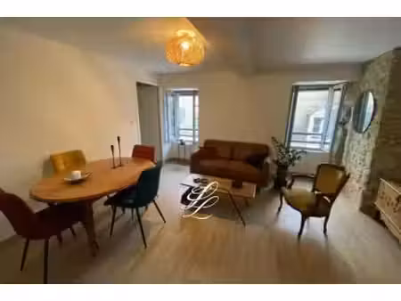 location - appartement 3 pièces 47 m
