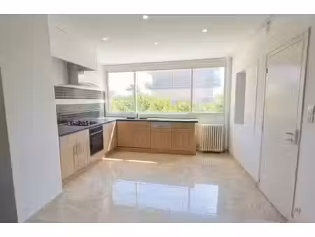 ramonville centre — grand t4 traversant avec 2 terrasses  à 5 min du métro