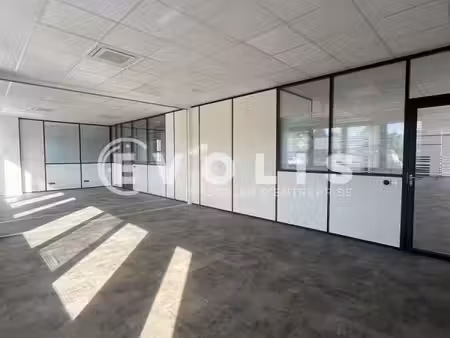 location bureaux merignac 33700 235m² à 500m²
