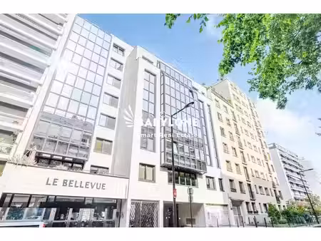 location bureaux 174m² à 708m²