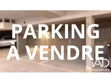 parking à fréjus (83600)