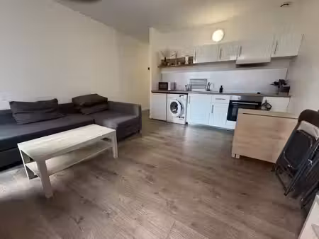 à louer -toulon ouest - appartement t2 meublé